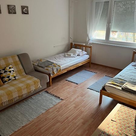 Var Apartman Miskolc Bagian luar foto